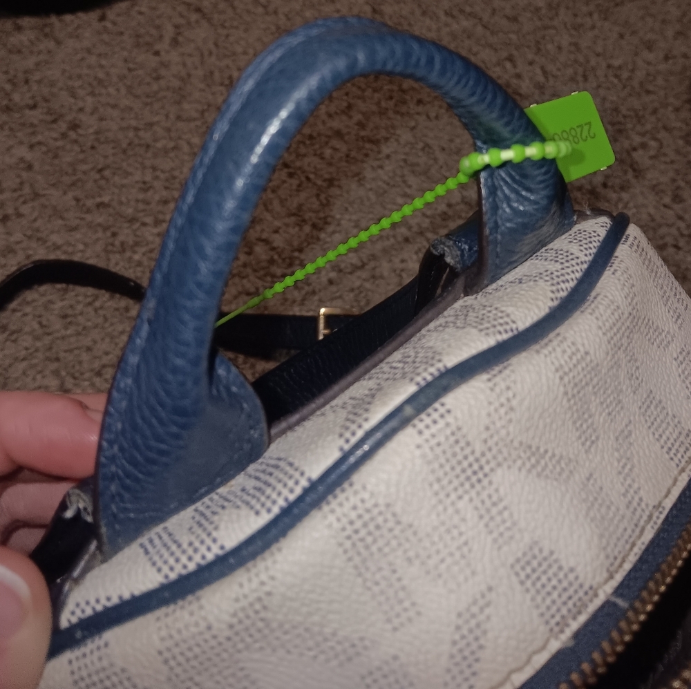 MK Backpack - Picture 4 of 13